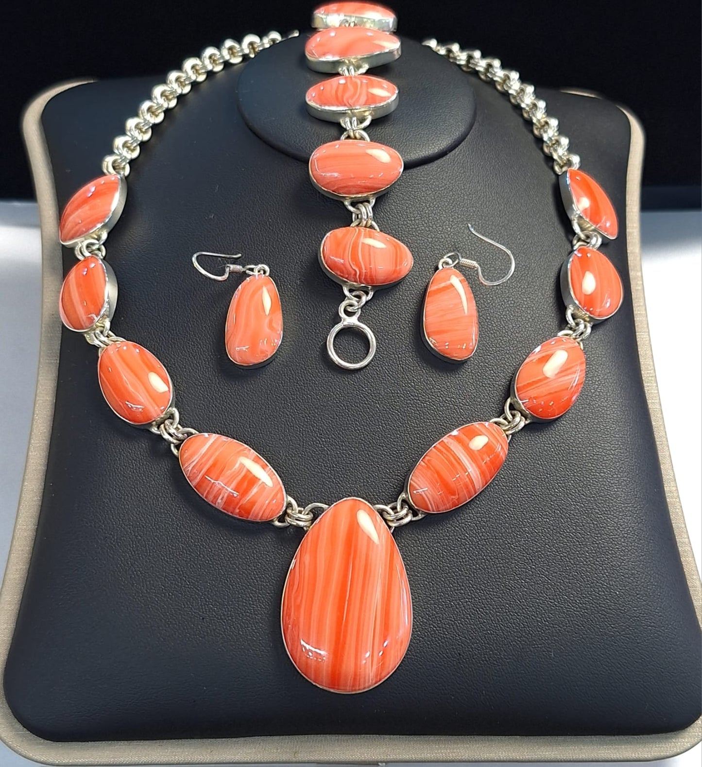 SET DE COLLAR CON INCRUSTACIONES DE PIEDRA EN PLATA LEY 950