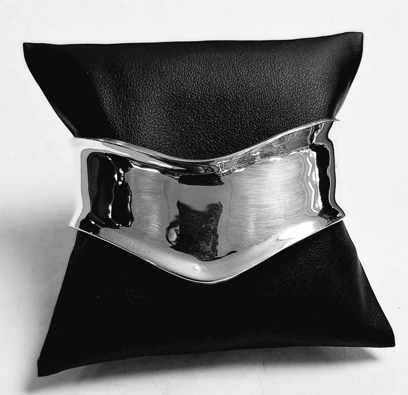 BRAZALETE EN PLATA LEY 925