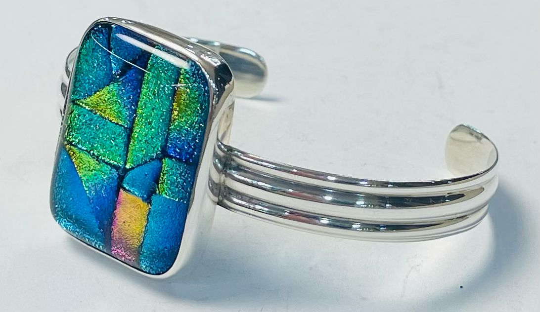 BRAZALETE CON DICROICO EN PLATA LEY 925