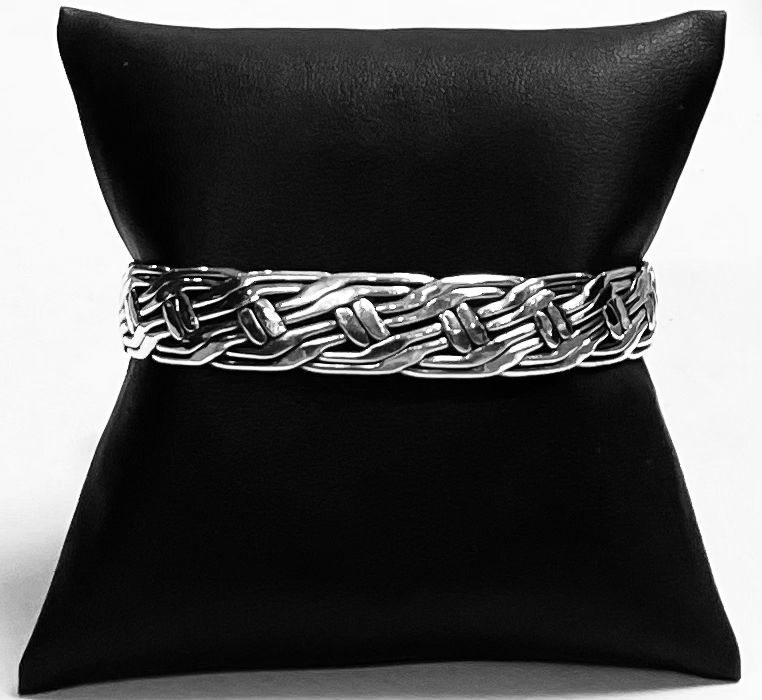 BRAZALETE TAPETILLO EN PLATA LEY 925