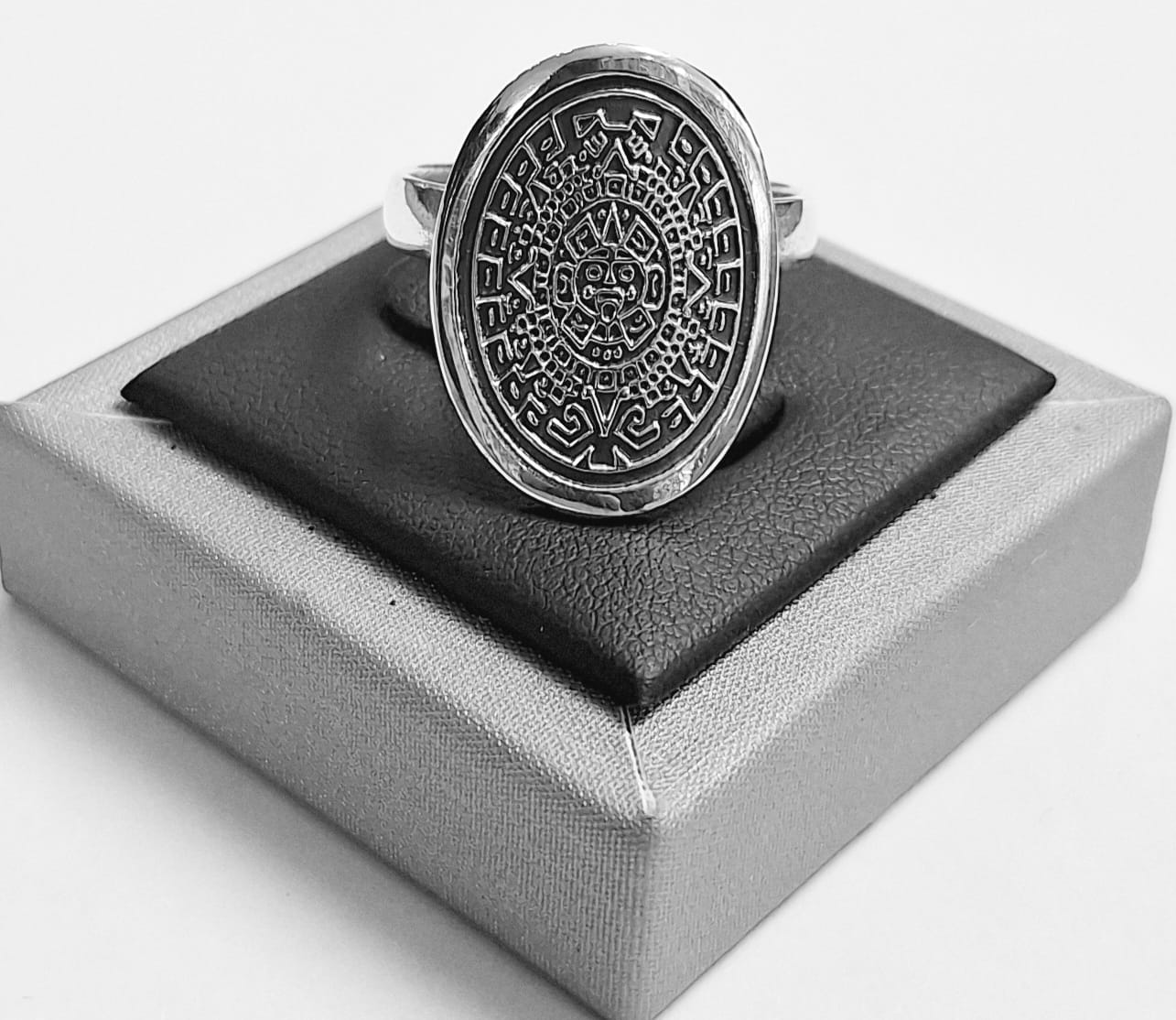 ANILLO CALENDARIO AZTECA EN PLATA LEY 925