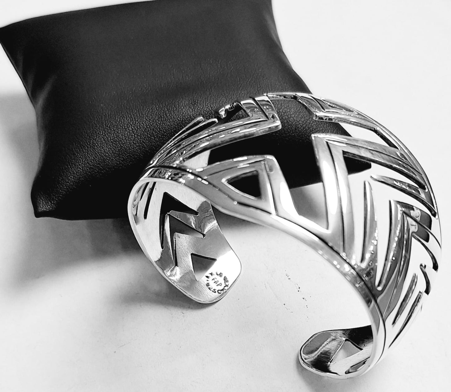 BRAZALETE EN PLATA LEY 925