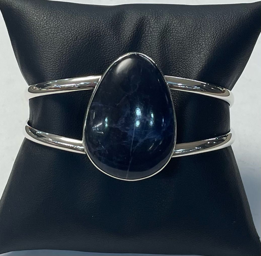 BRAZALETE CON LAPISLAZULI EN PLATA LEY 925