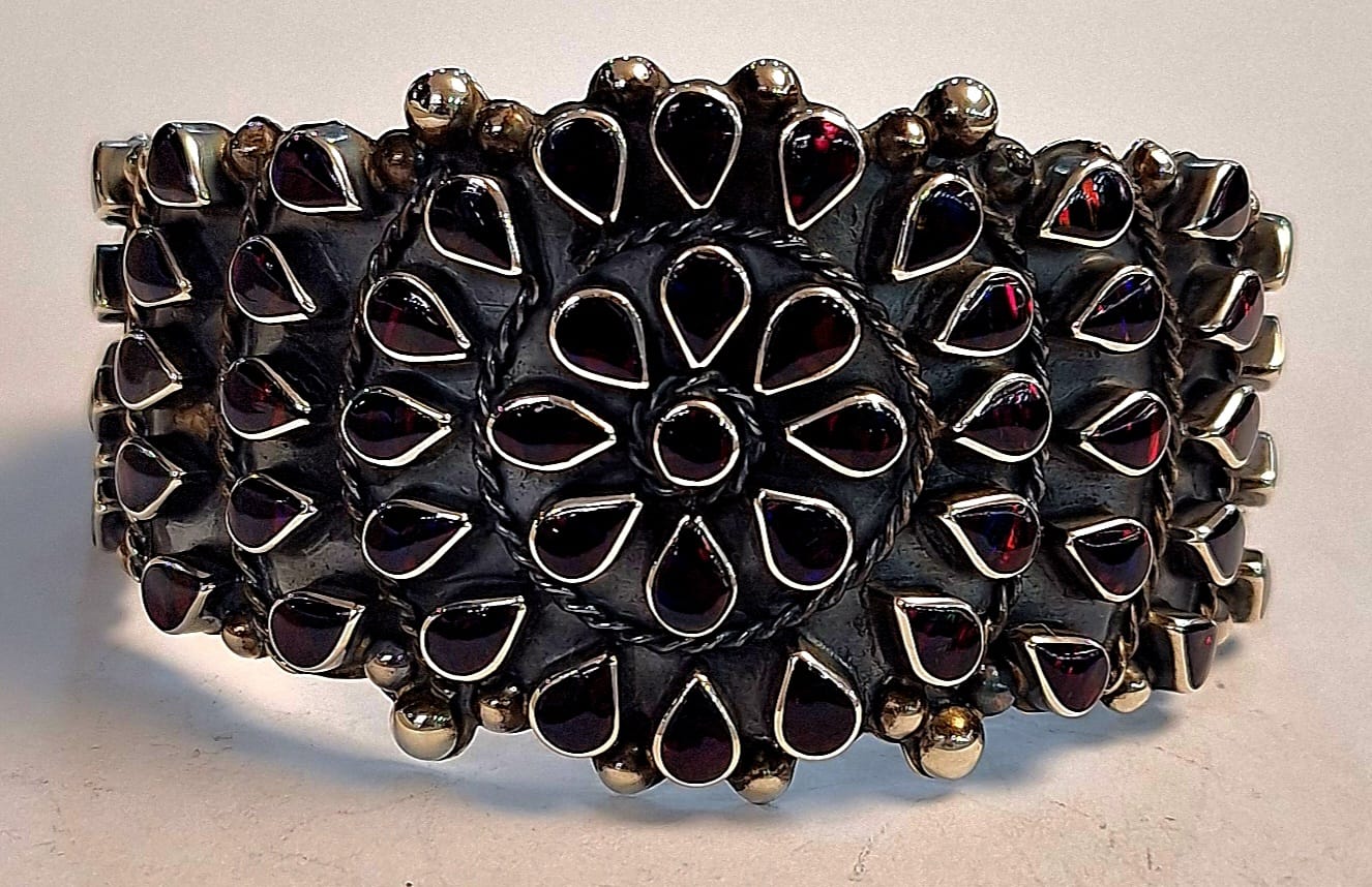 BRAZALETE CON OPALO EN PLATA LEY 925