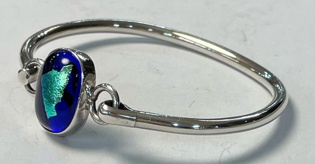 BRAZALETE CON DICROICO EN PLATA LEY 925