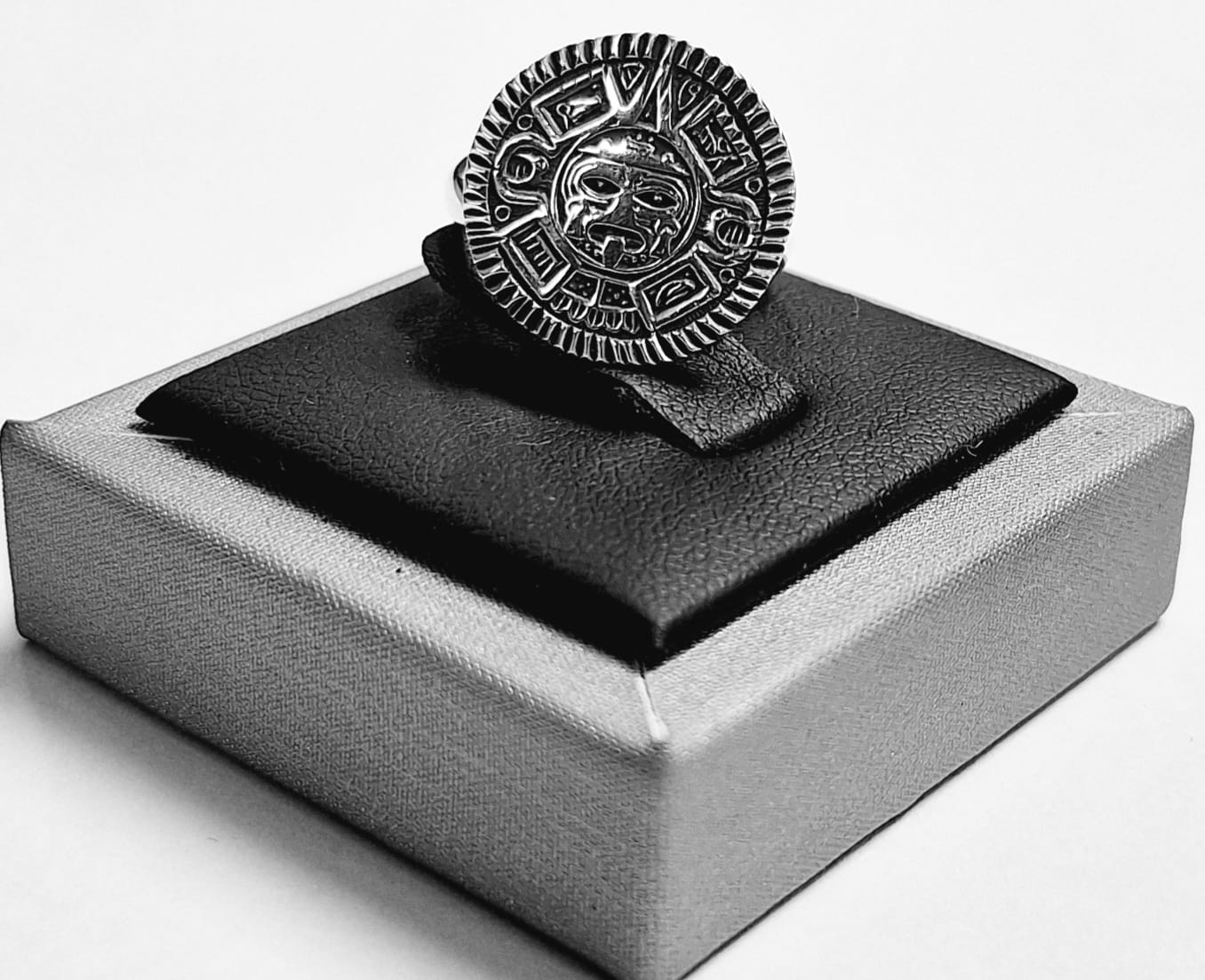 ANILLO AZTECA EN PLATA LEY 950