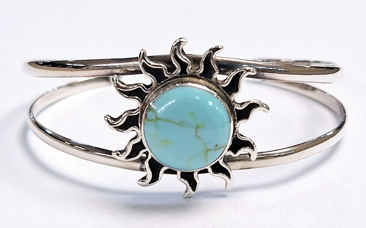 BRAZALETE CON TURQUESA EN PLATA LEY 925
