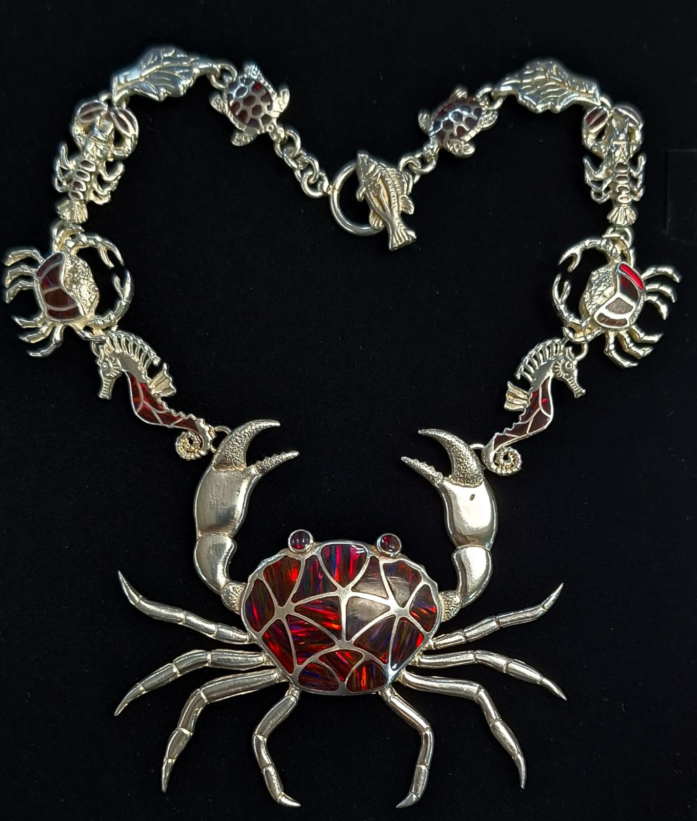 COLLAR CON INCRUSTACIONES DE ÓPALO EN PLATA LEY 950