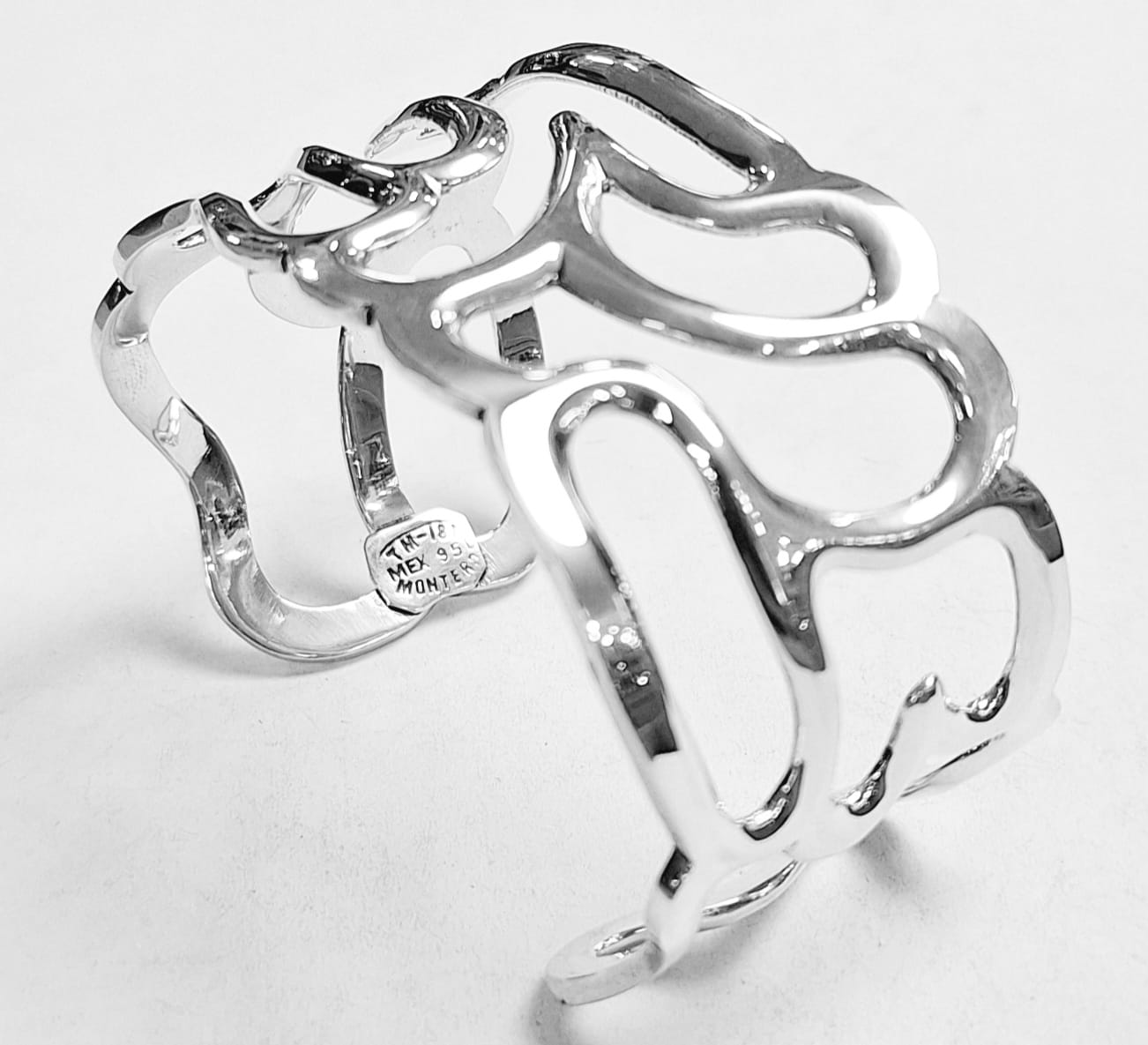 BRAZALETE EN PLATA LEY 950