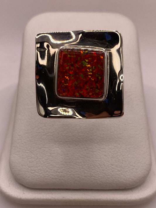 Anillo Ajustable Cuadrado con Ópalo de Fuego en Plata .925