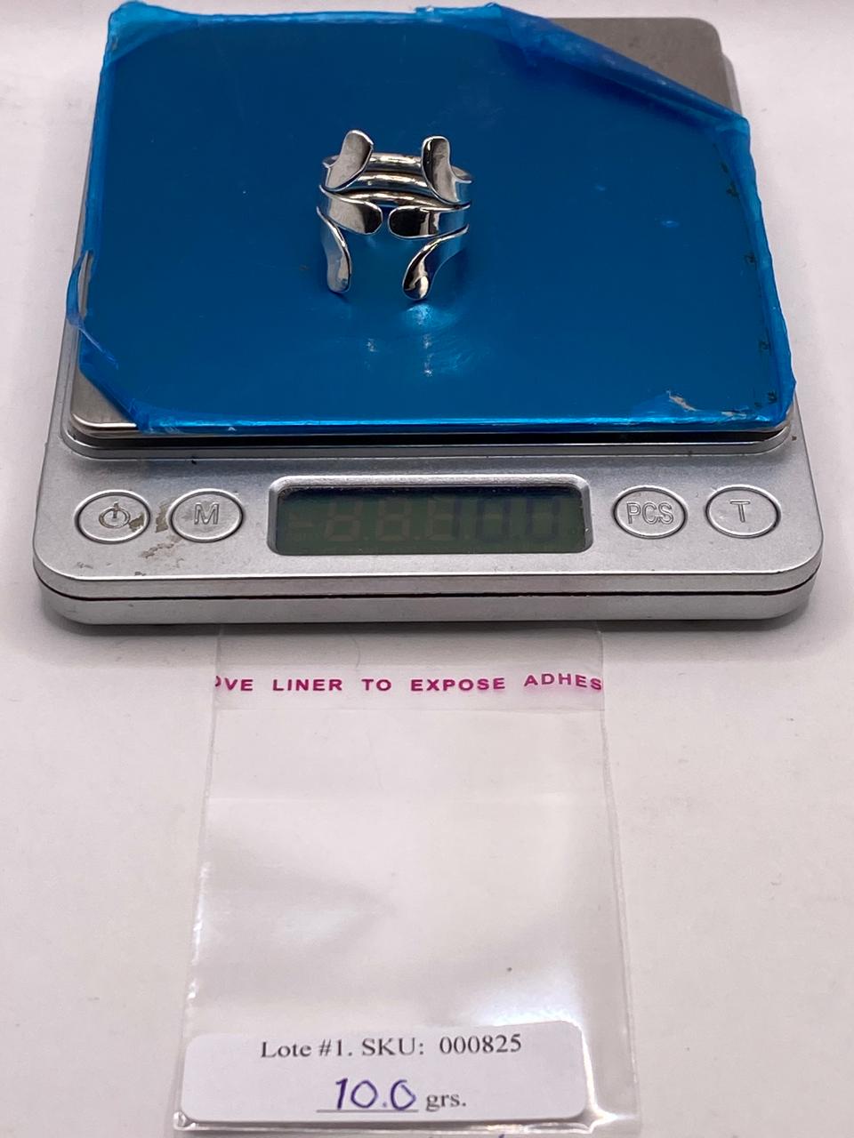 Anillo Ajustable de Plata .925 con Diseño Moderno de Puntas Curvas