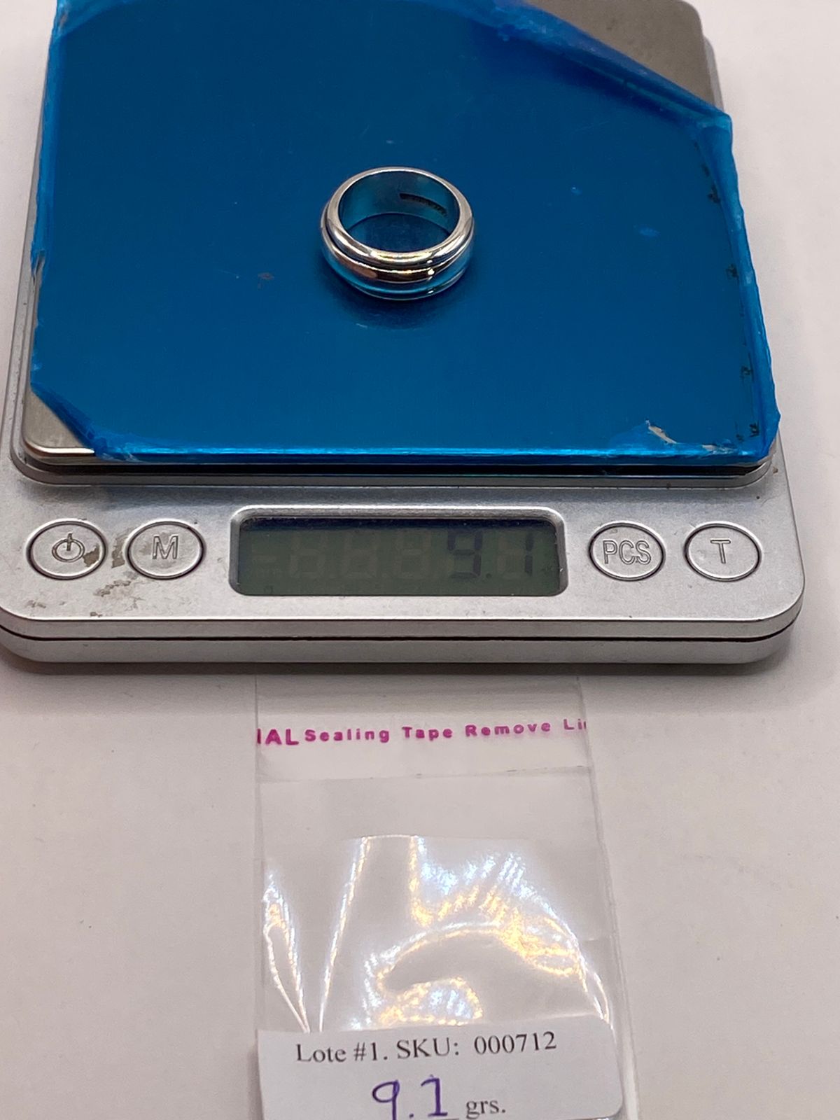 Anillo Giratorio Artesanal en Plata con Acabado Espejo