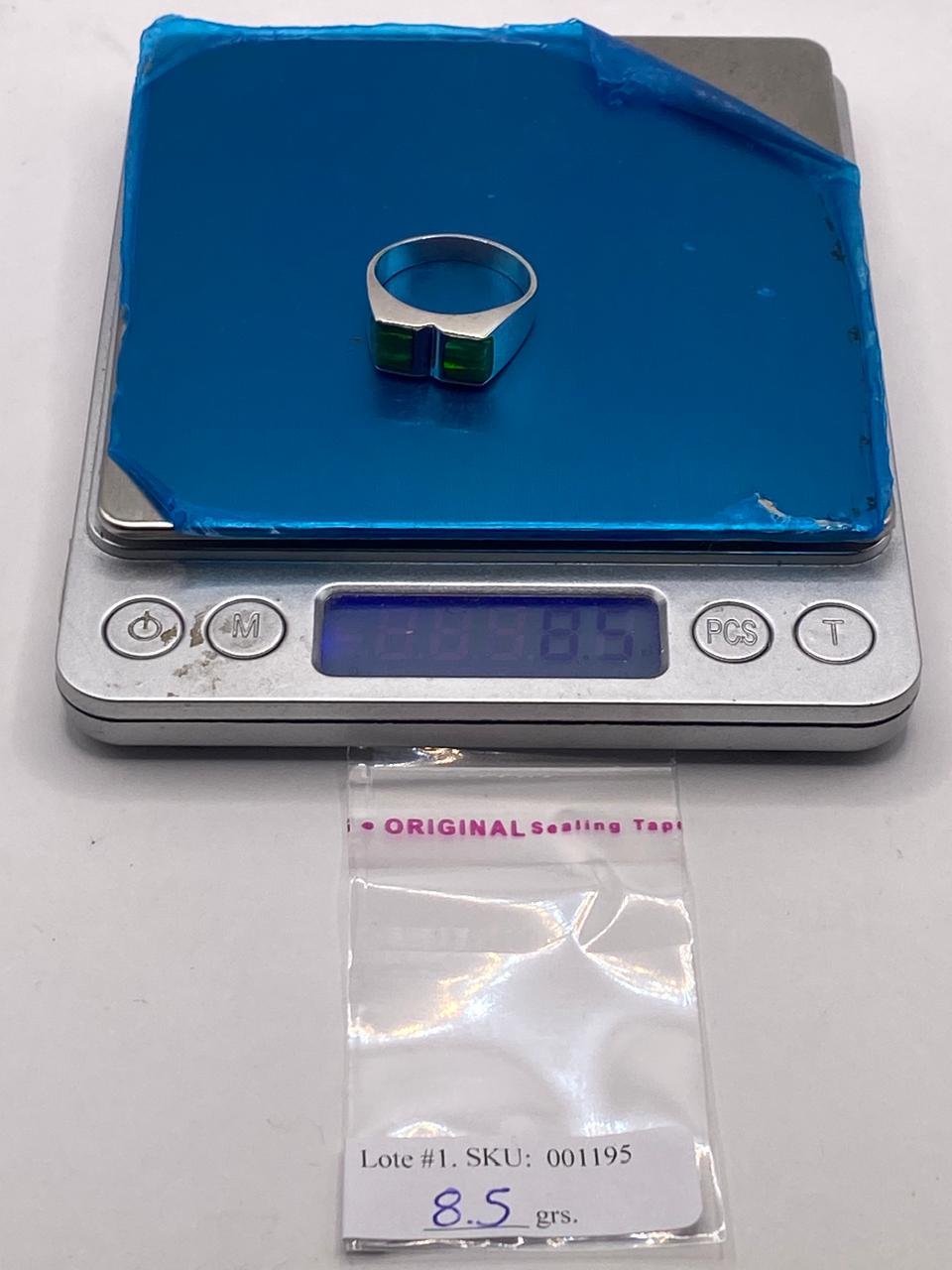 Anillo Moderno Geométrico de Plata 950 con Ópalo de Fuego Verde Tornasol