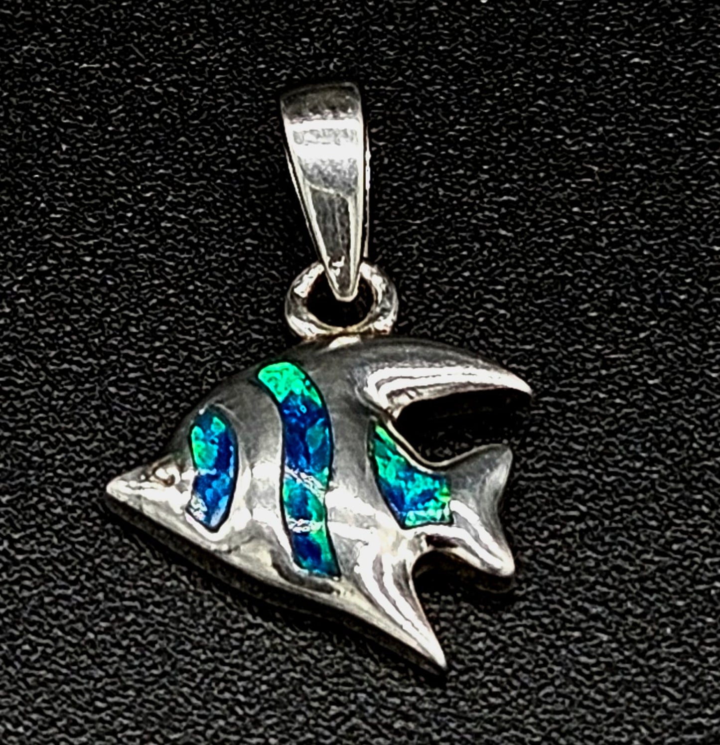DIJE PLATA LEY 925 PEZ OPALO