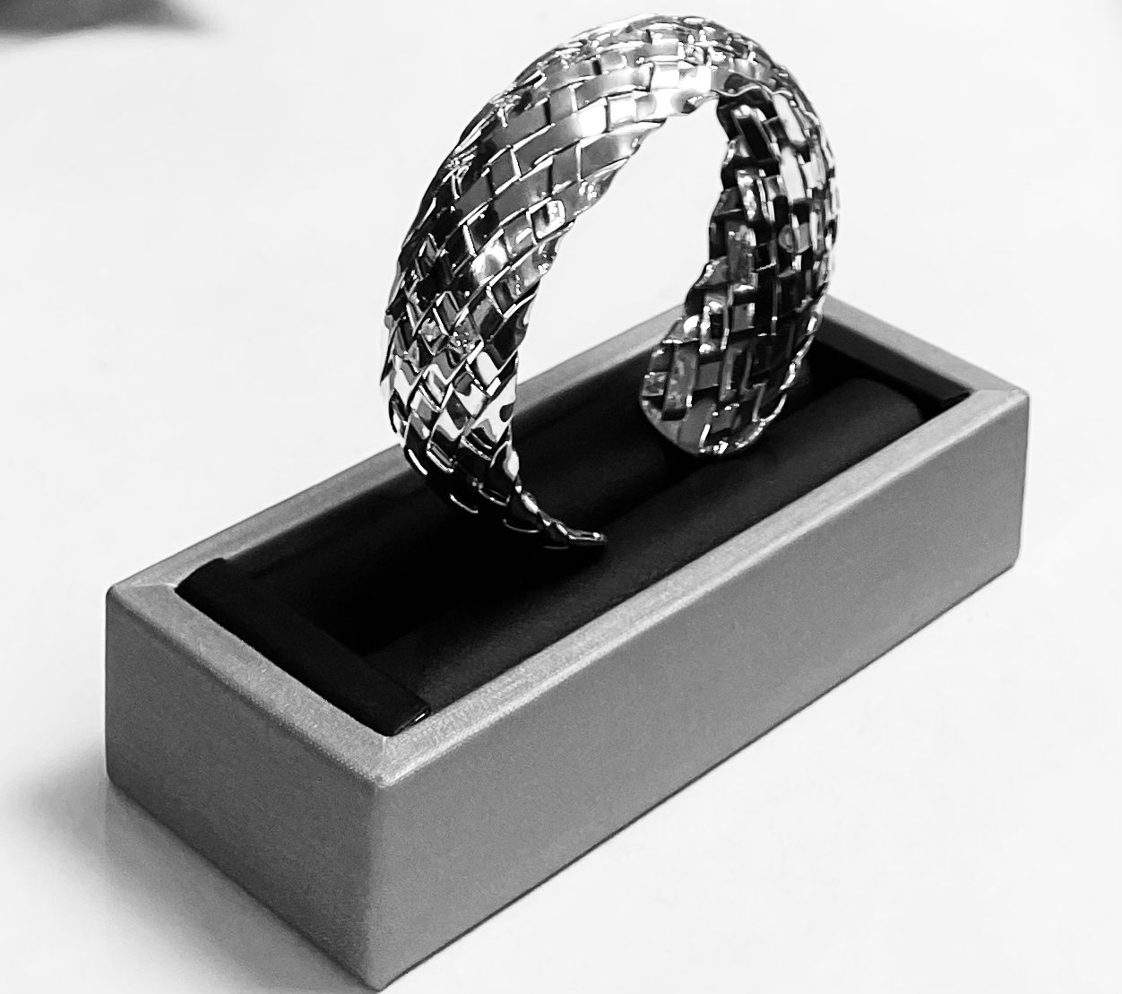 BRAZALETE TAPETILLO EN PLATA LEY 925