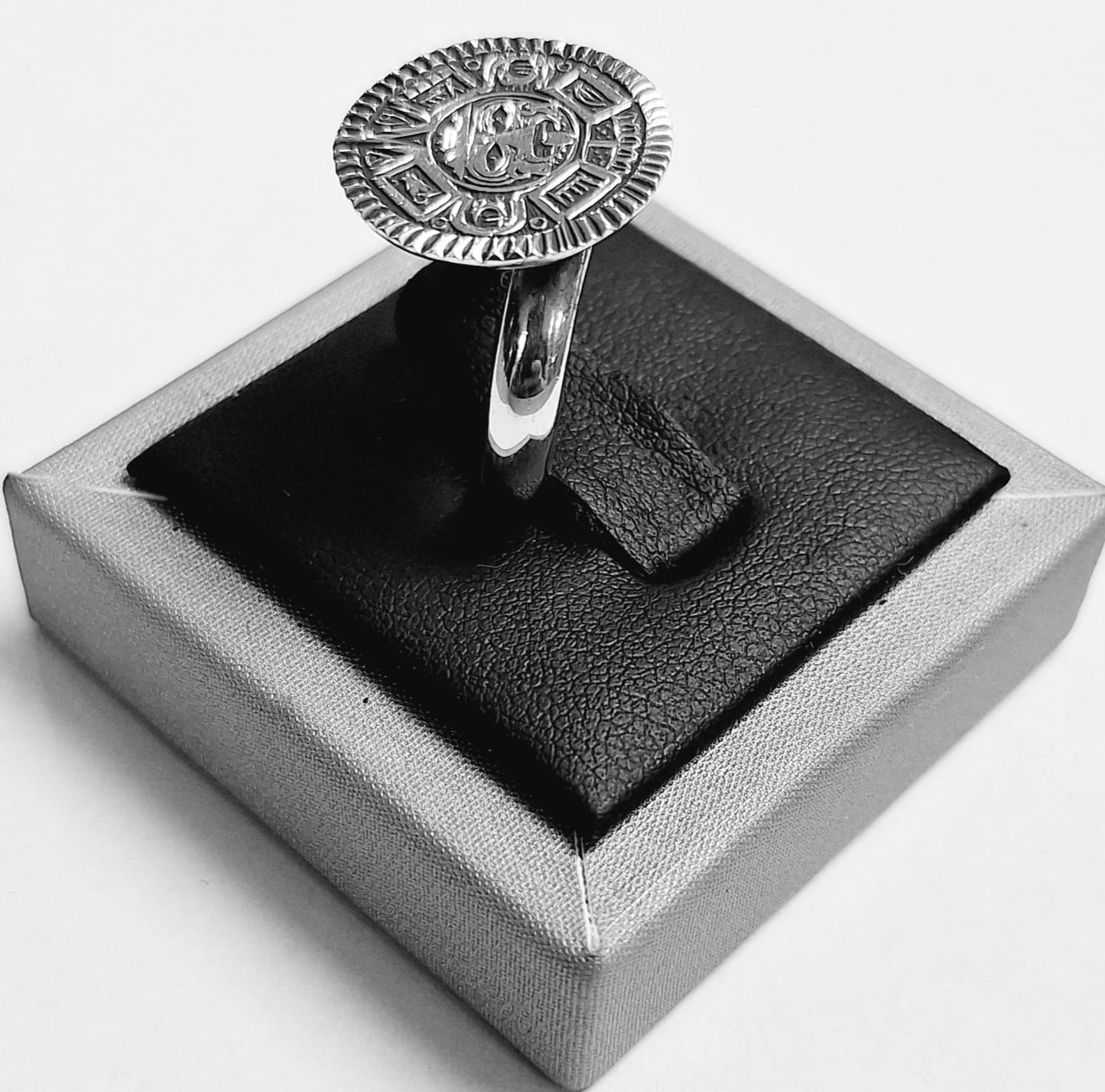 ANILLO AZTECA EN PLATA LEY 950