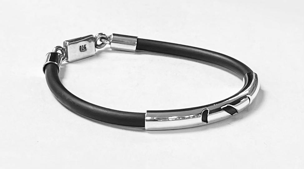 BRAZALETE EN PLATA LEY 925 CON CAUCHO