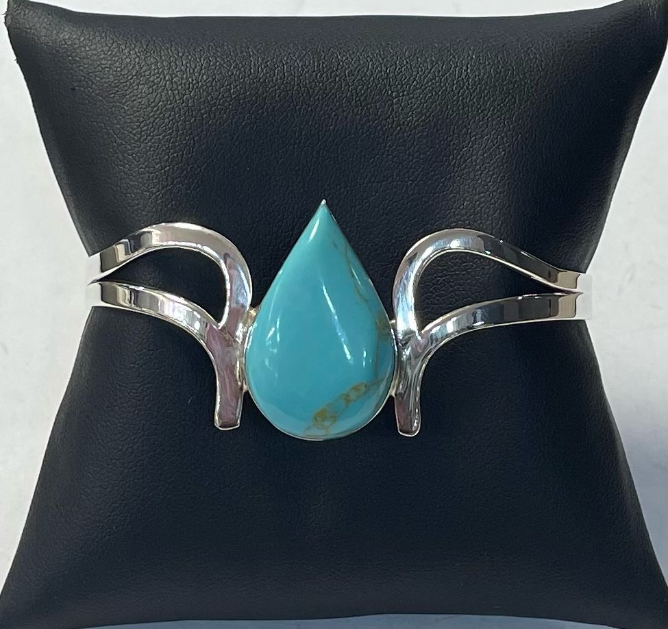 BRAZALETE CON TURQUESA EN PLATA LEY 925