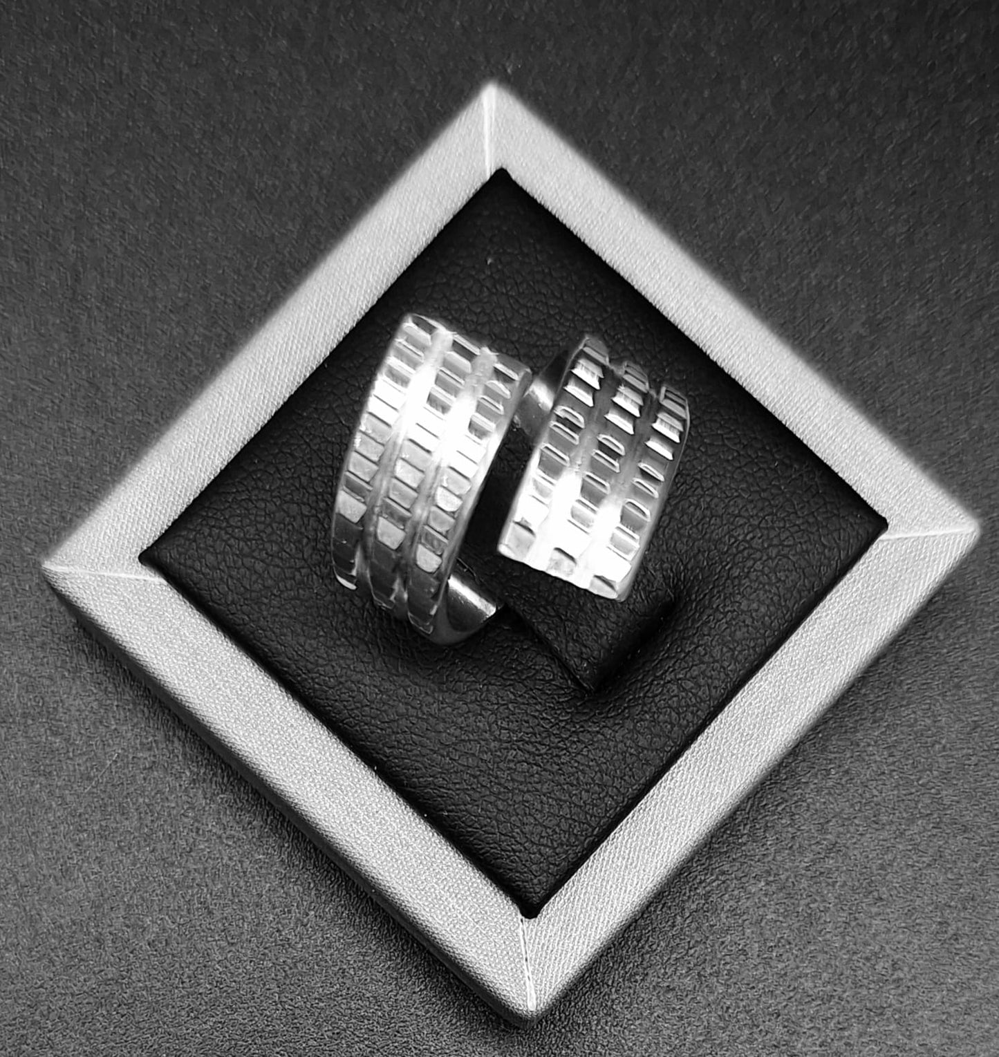 ANILLO DIAMANTADA PLATA 925