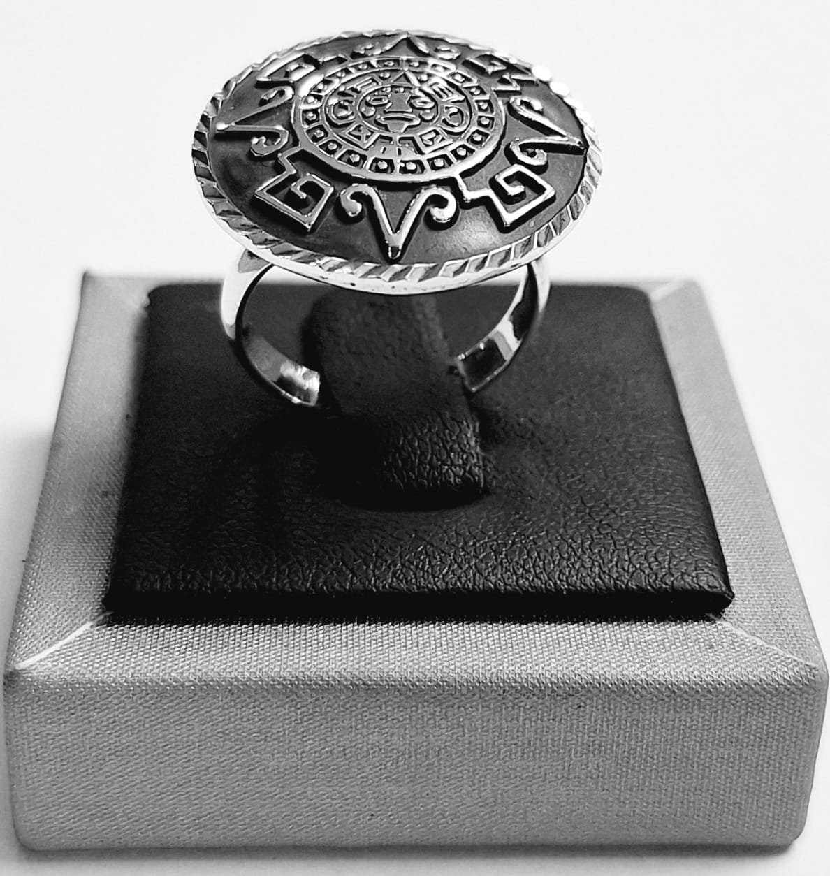 ANILLO  AZTECA EN PLATA LEY 950