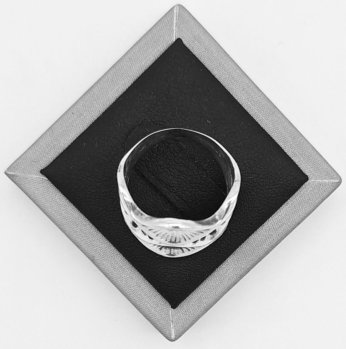 ANILLO PLATA LEY 925.