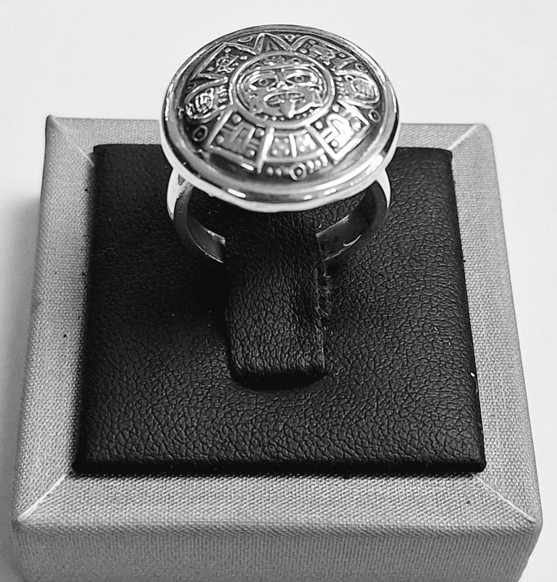 ANILLO SOL MAYA EN PLATA LEY 925