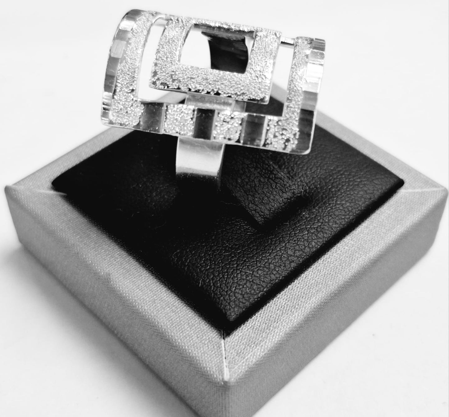 ANILLO DIAMANTADA PLATA LEY 925