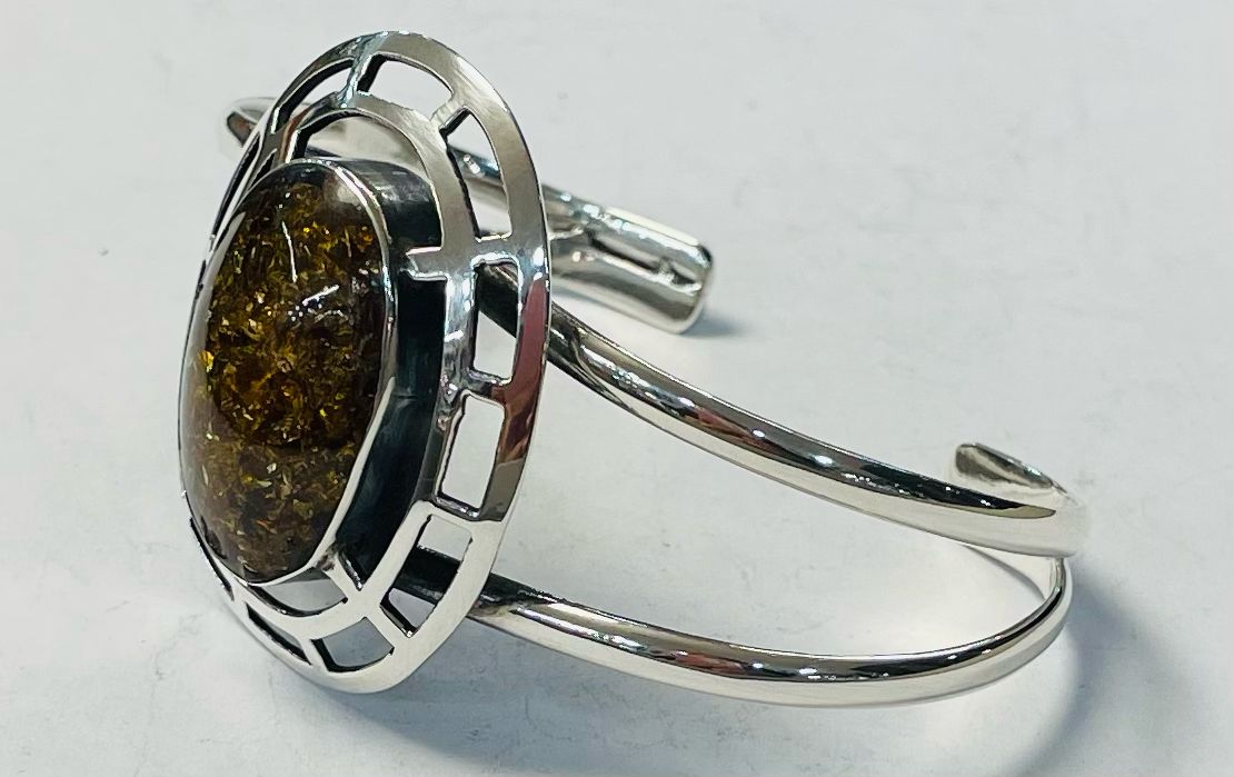 BRAZALETE CON AMBAR  EN PLATA LEY 925