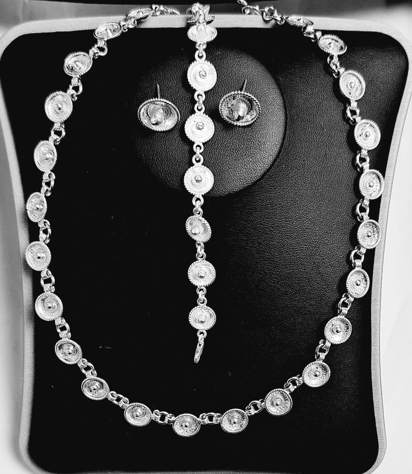 SET DE COLLAR SOMBRERO MEXICANO  EN PLATA LEY 925