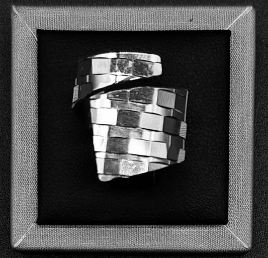 ANILLO DIAMANTA  PLATA  LEY 925