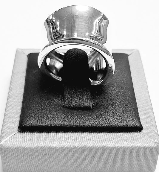 ANILLO EN PLATA LEY 925