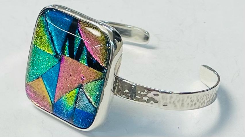 BRAZALETE CON DICROICO EN PLATA LEY 925