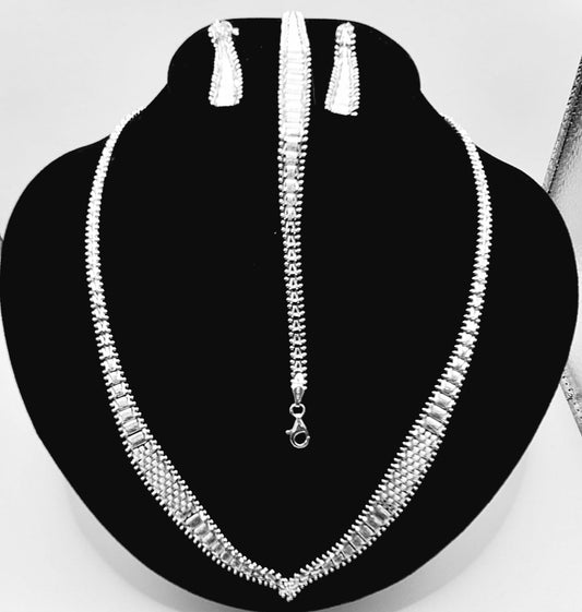 SET DE COLLAR DIAMANTANTADO EN PLATA LEY 925