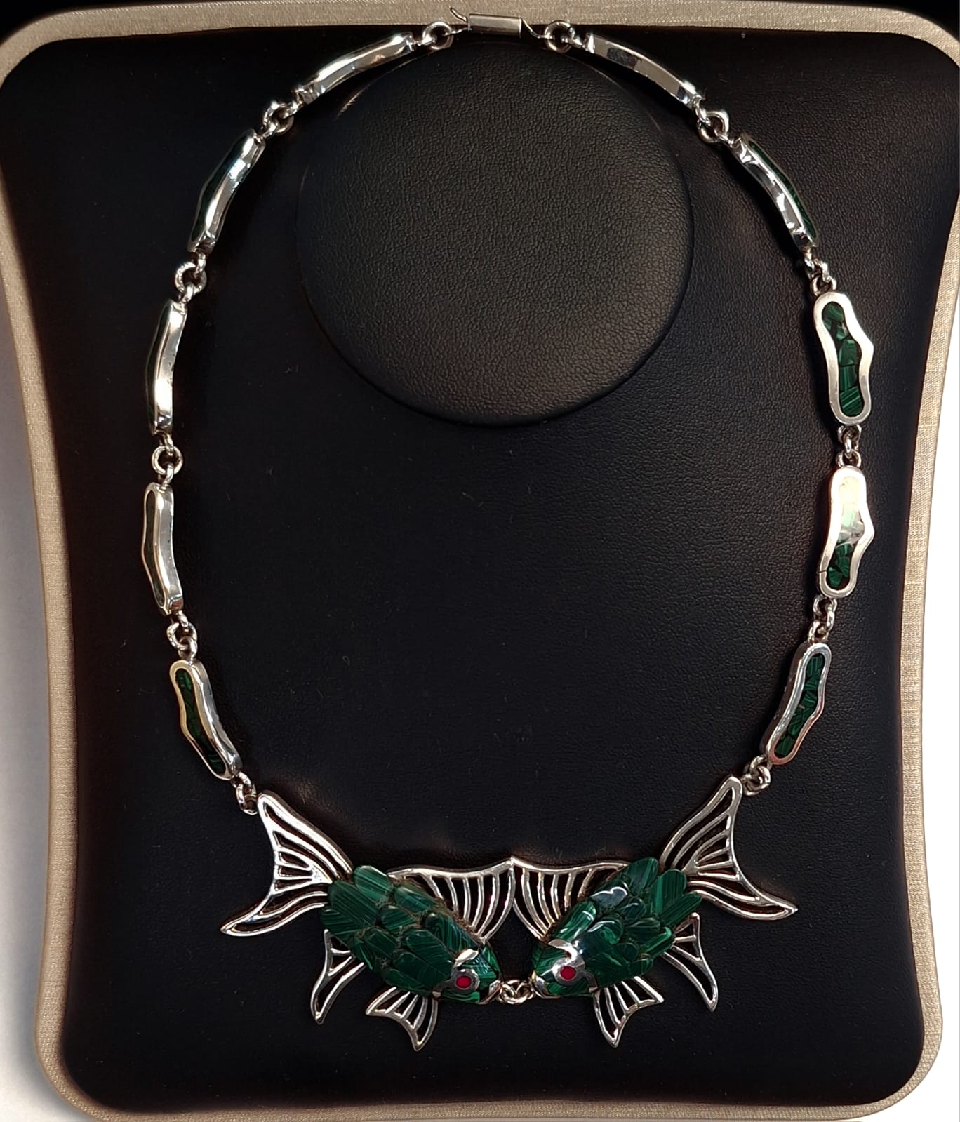 COLLAR VINTAGE PESCADO CON  INCRUSTACINES EN PLATA LEY 950