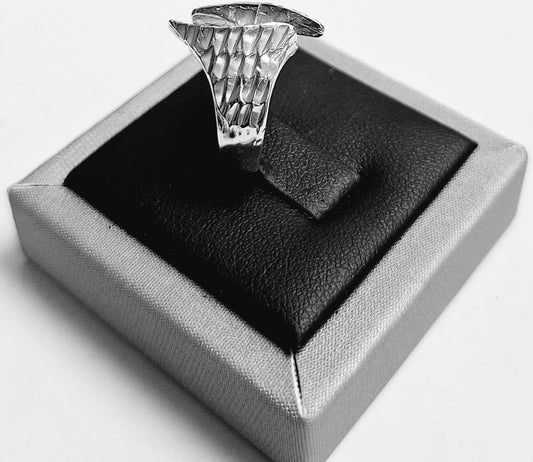 ANILLO DIAMANTADA EN PLATA LEY 925