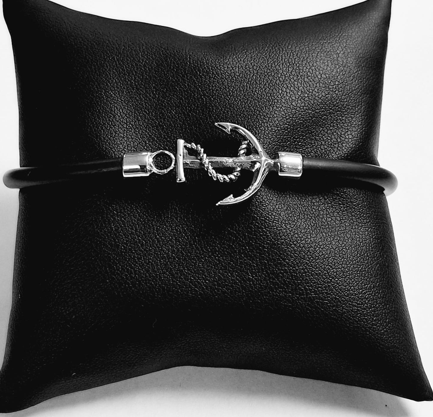 BRAZALETE EN PLATA LEY 925 CON CAHUCHO