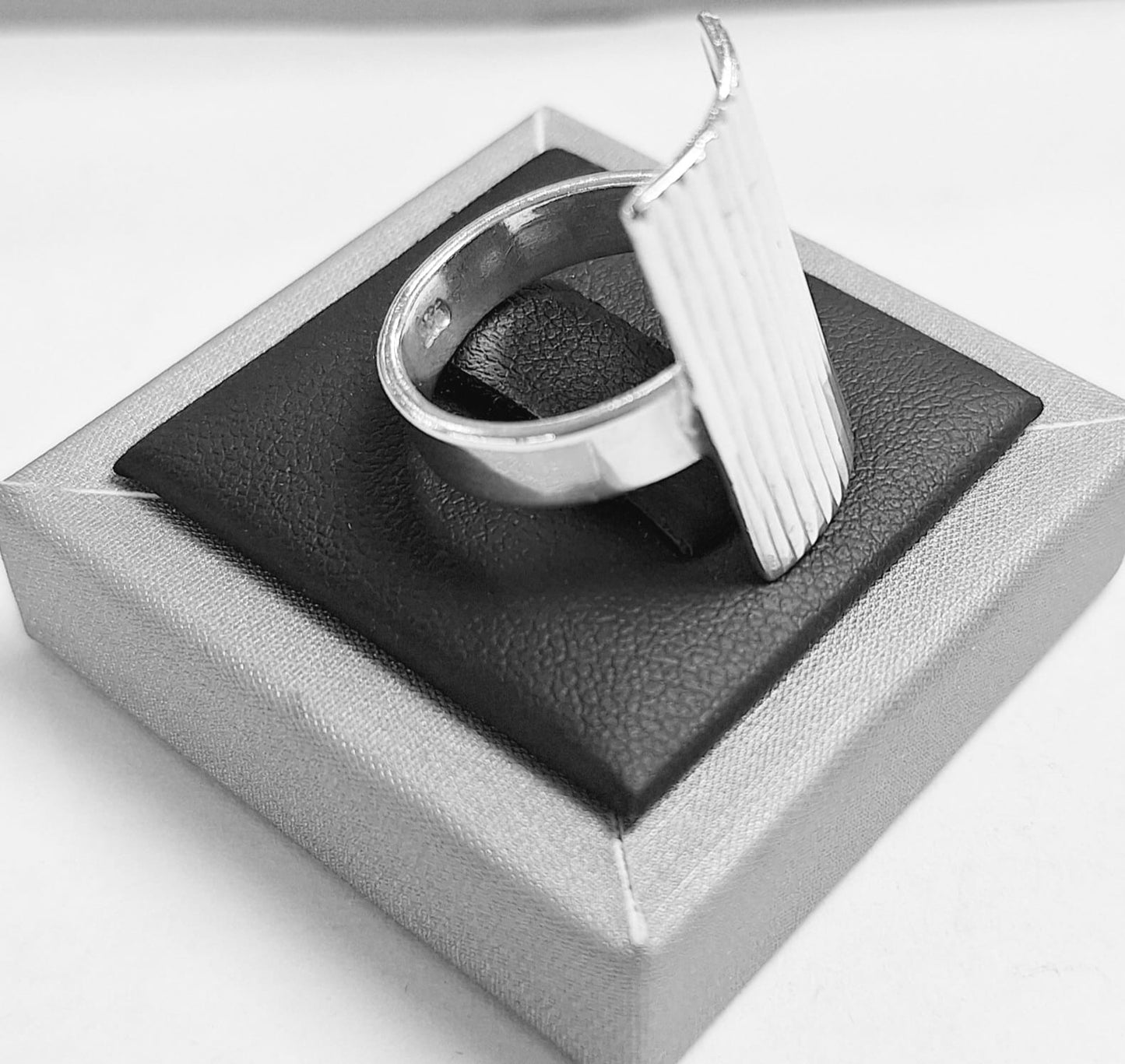 ANILLO DIAMANTADA PLATA LEY 925
