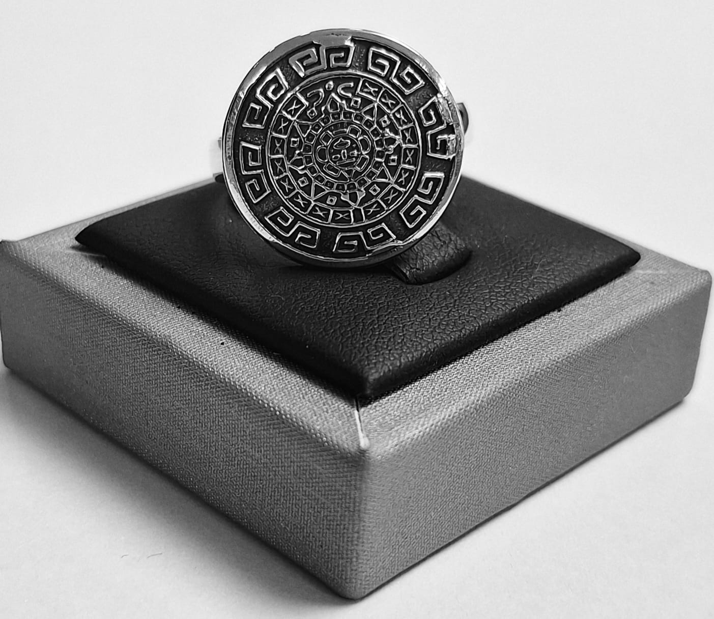 ANILLO CALENDARIO AZTECA EN PLATA LEY  925