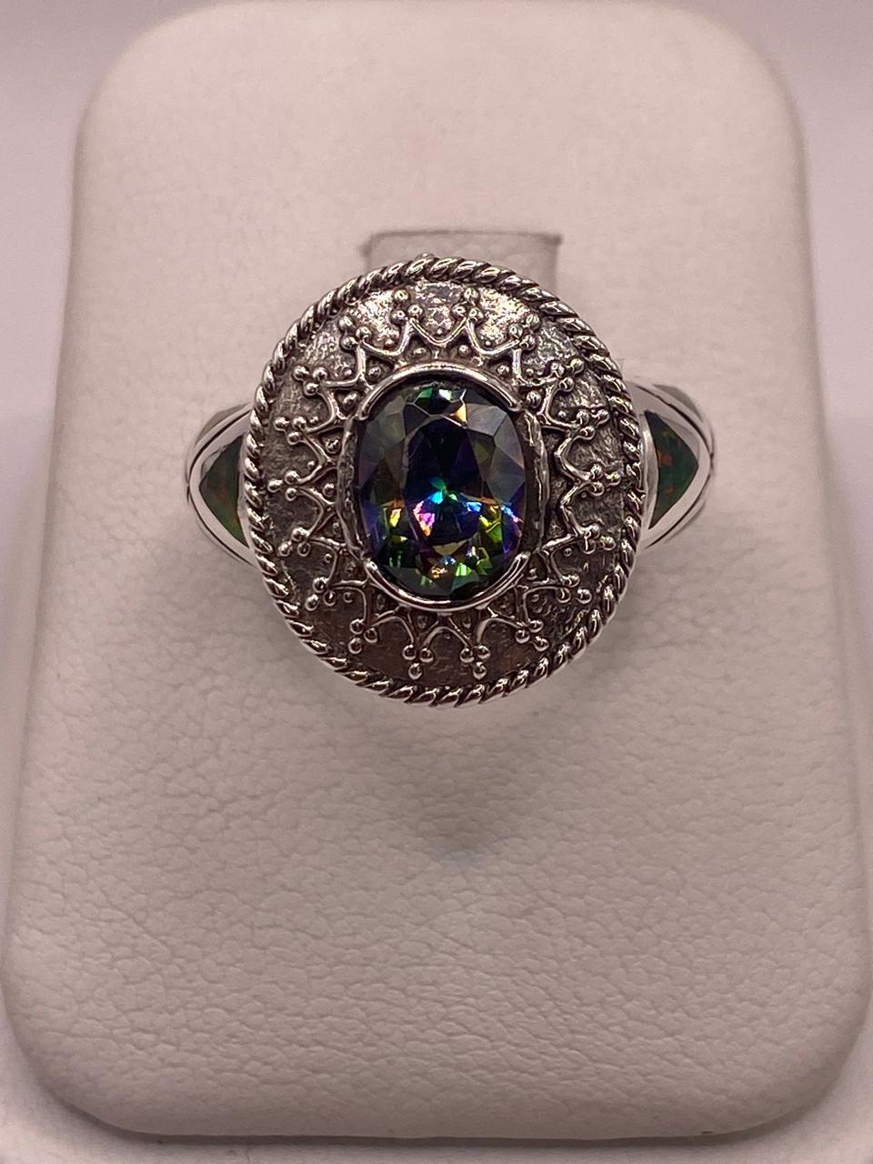 ANILLO ARTESANAL CON ÓPALO DE FUEGO Y ZIRCONIA  EN PLATA LEY .950