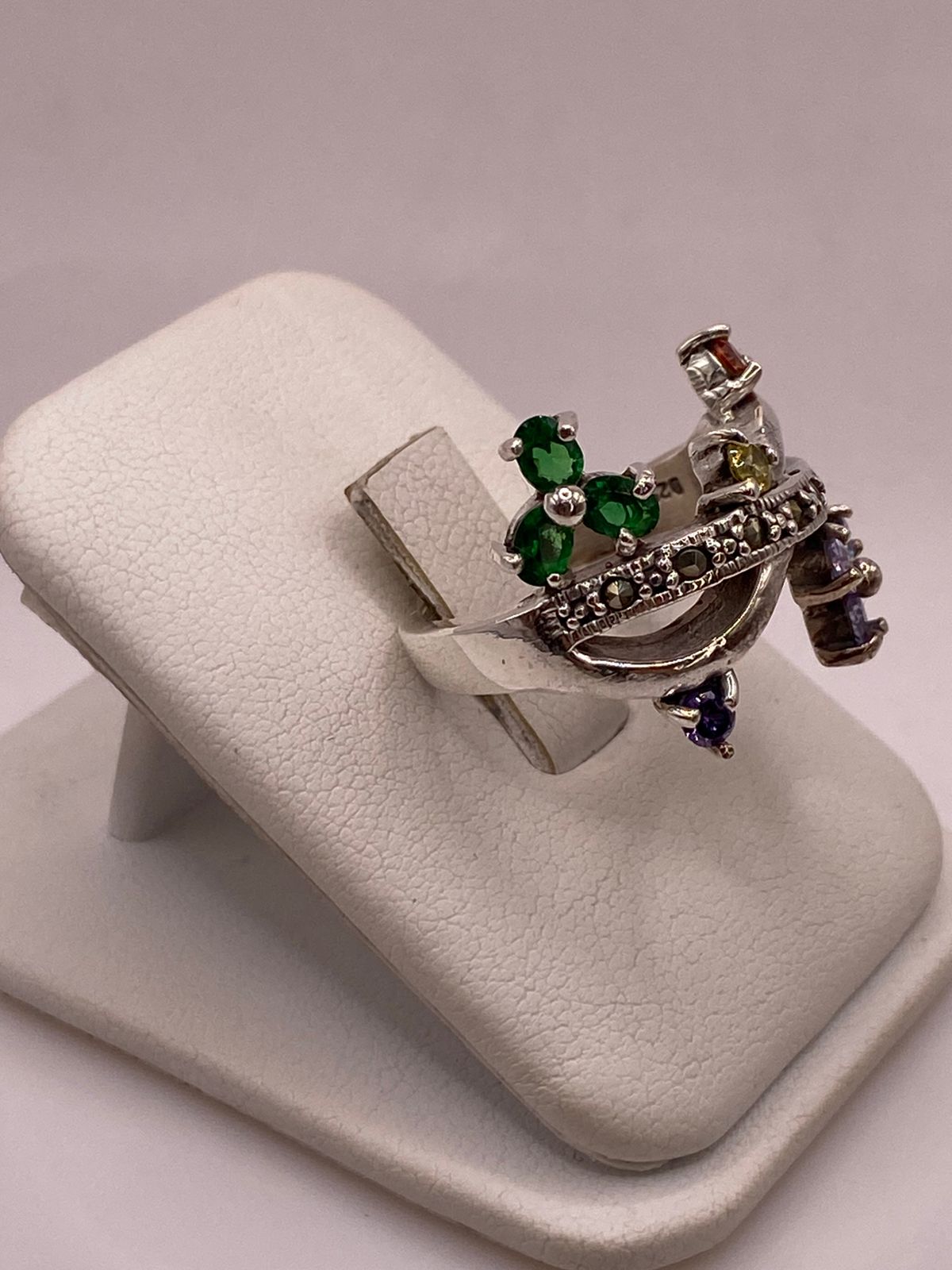 Anillo Artístico Multicolor con Marquesitas y Zirconias en Plata Ley 925