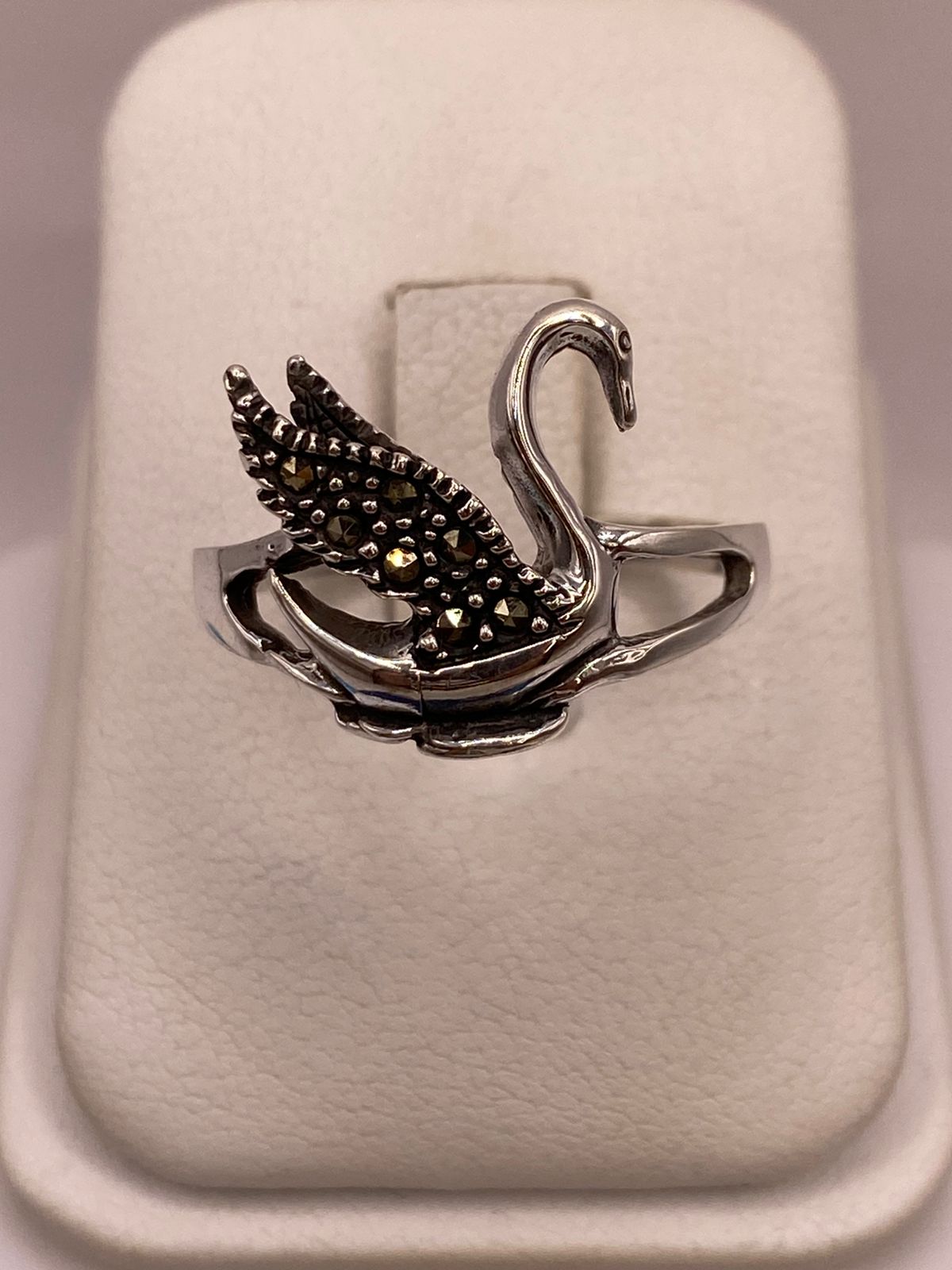🦢 Anillo Cisne con Marquesitas en Plata Ley 925