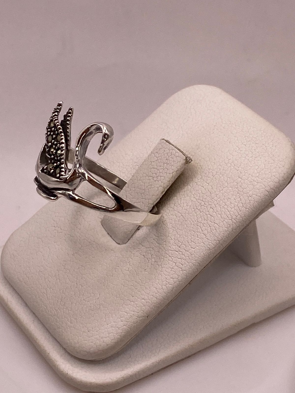 🦢 Anillo Cisne con Marquesitas en Plata Ley 925