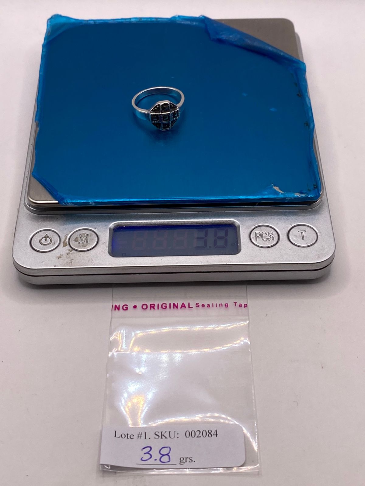 Anillo Clásico Geométrico con Marquesitas en Plata Ley 925