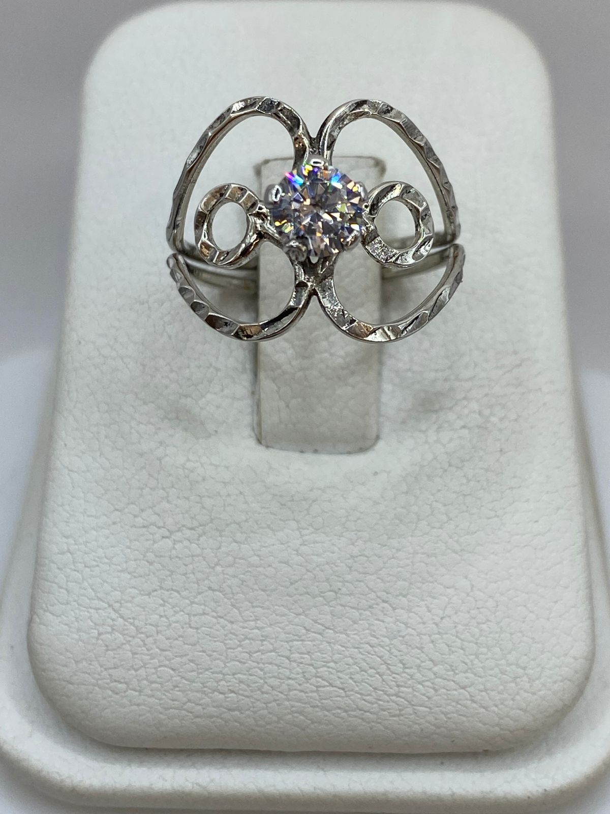 Anillo Corazón Abierto con Zirconia en Plata 925