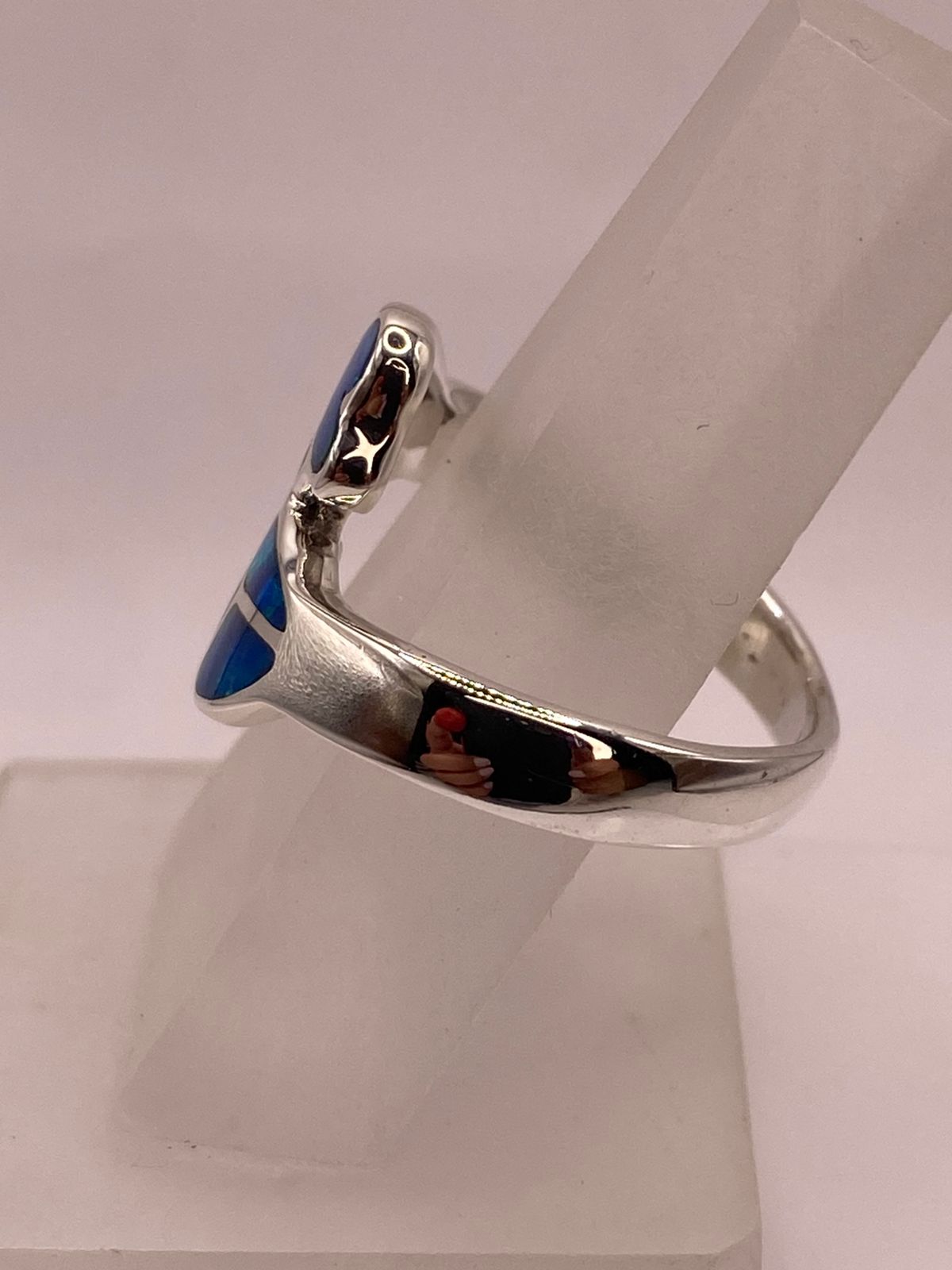 💍 ANILLO CORAZÓN CON ÓPALO DE FUEGO EN PLATA LEY .950