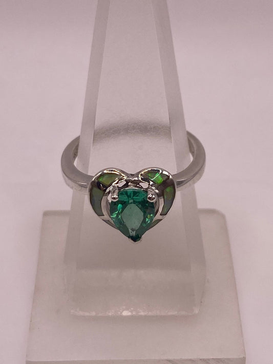 💍💚anillo Corazón Ópalo Verde & Zirconia Esmeralda Plata 925 — ángulo diagonal