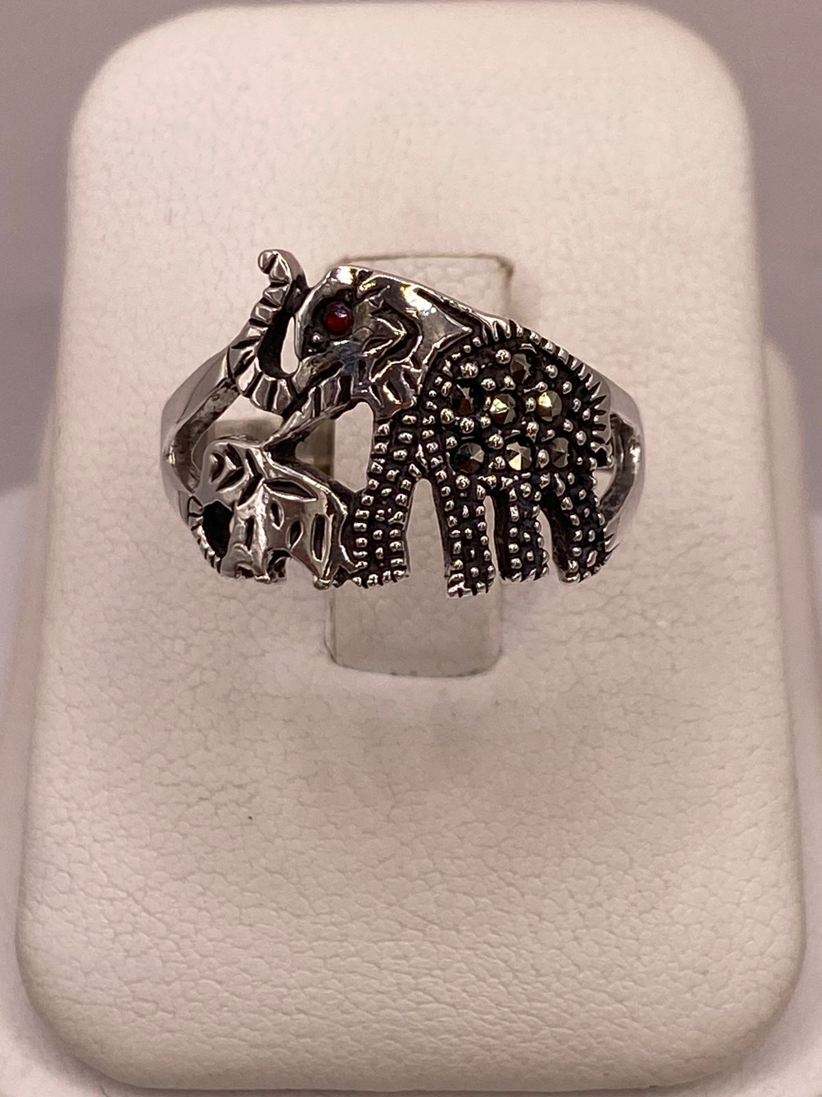 🐘 ANILLO ELEFANTE CON MARQUESITAS Y ZIRCONIA EN PLATA LEY 925