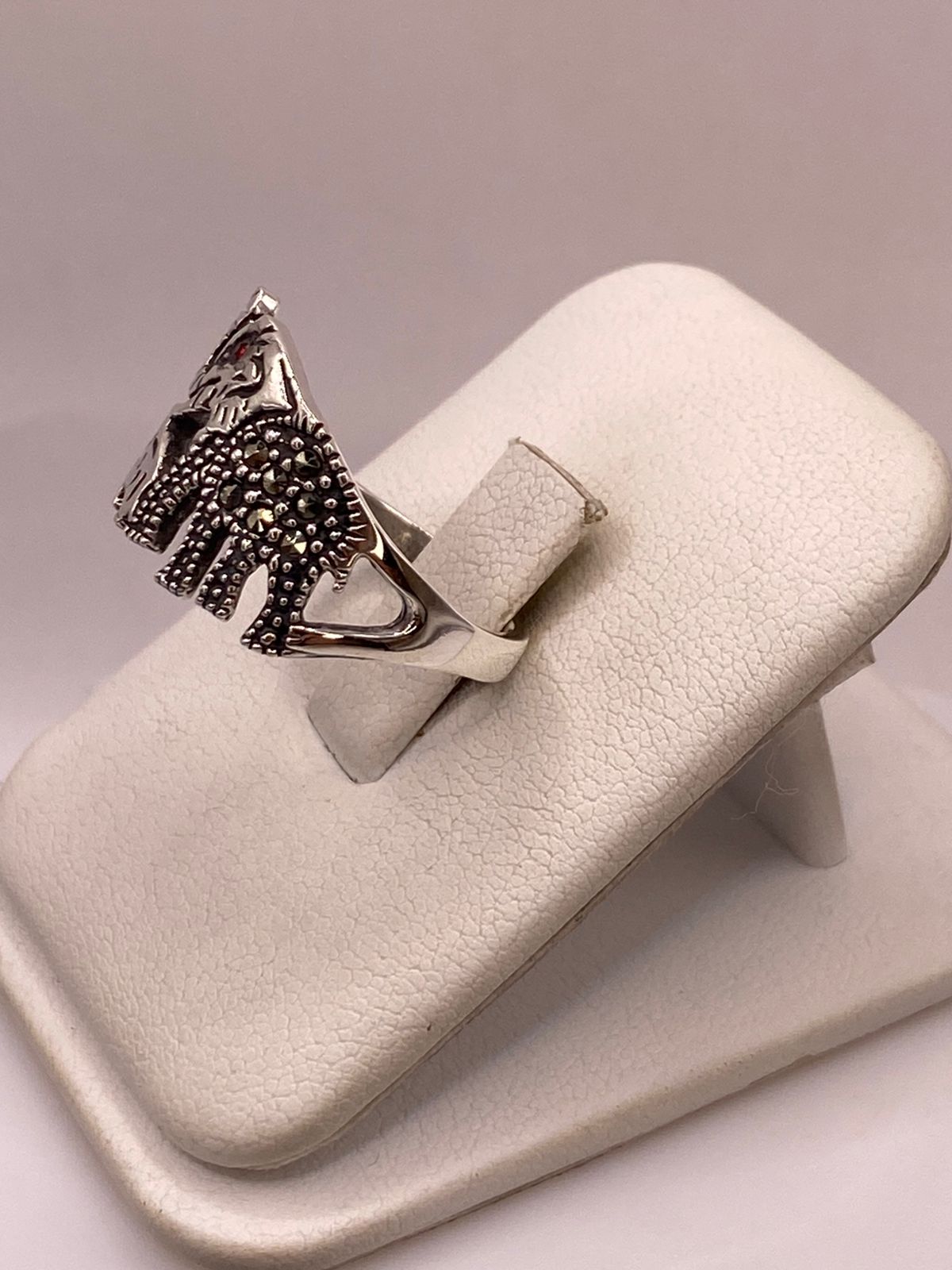 🐘 ANILLO ELEFANTE CON MARQUESITAS Y ZIRCONIA EN PLATA LEY 925