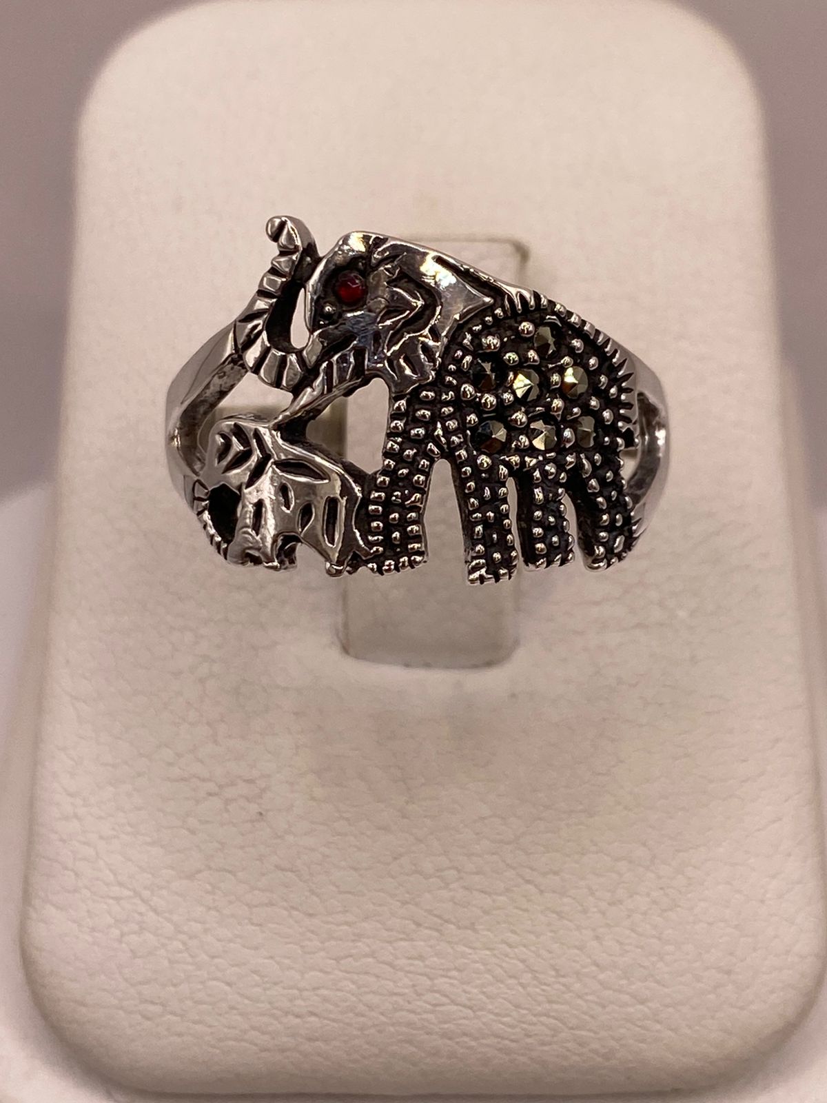 🐘 ANILLO ELEFANTE CON MARQUESITAS Y ZIRCONIA EN PLATA LEY 925
