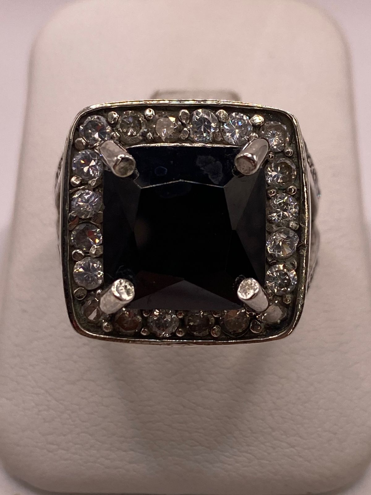 Anillo Elegante Cuadrado con Zirconia Negra Plata Ley 925